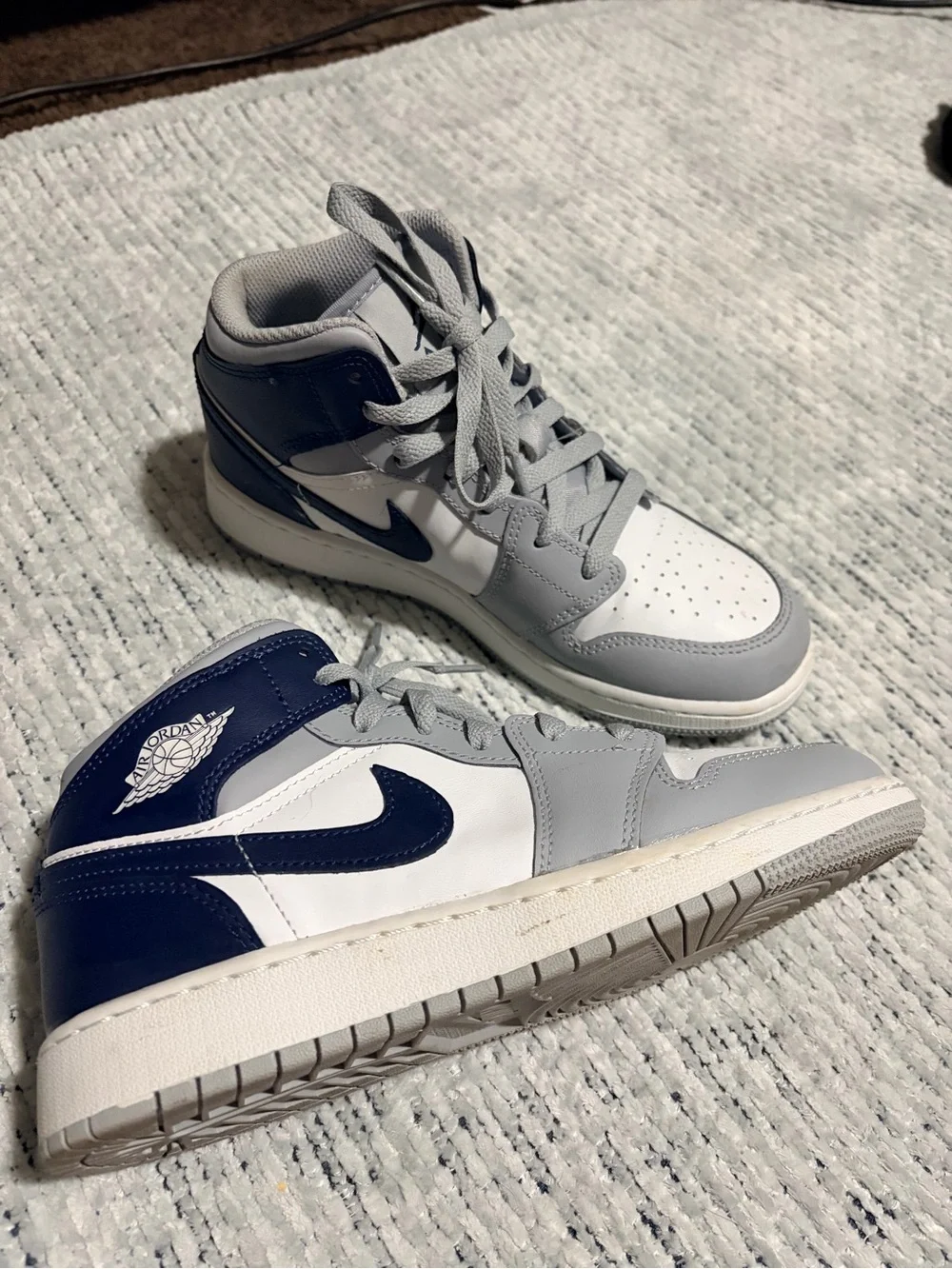 Jordan stylish mid